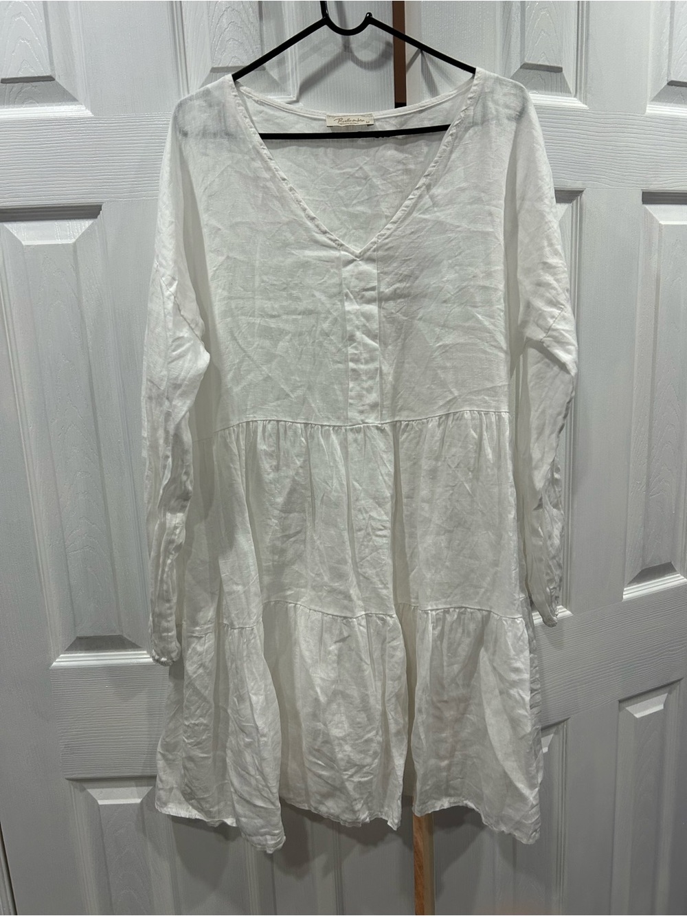 Bellambia Relaxed V-Neck White Tiered Midi Dress